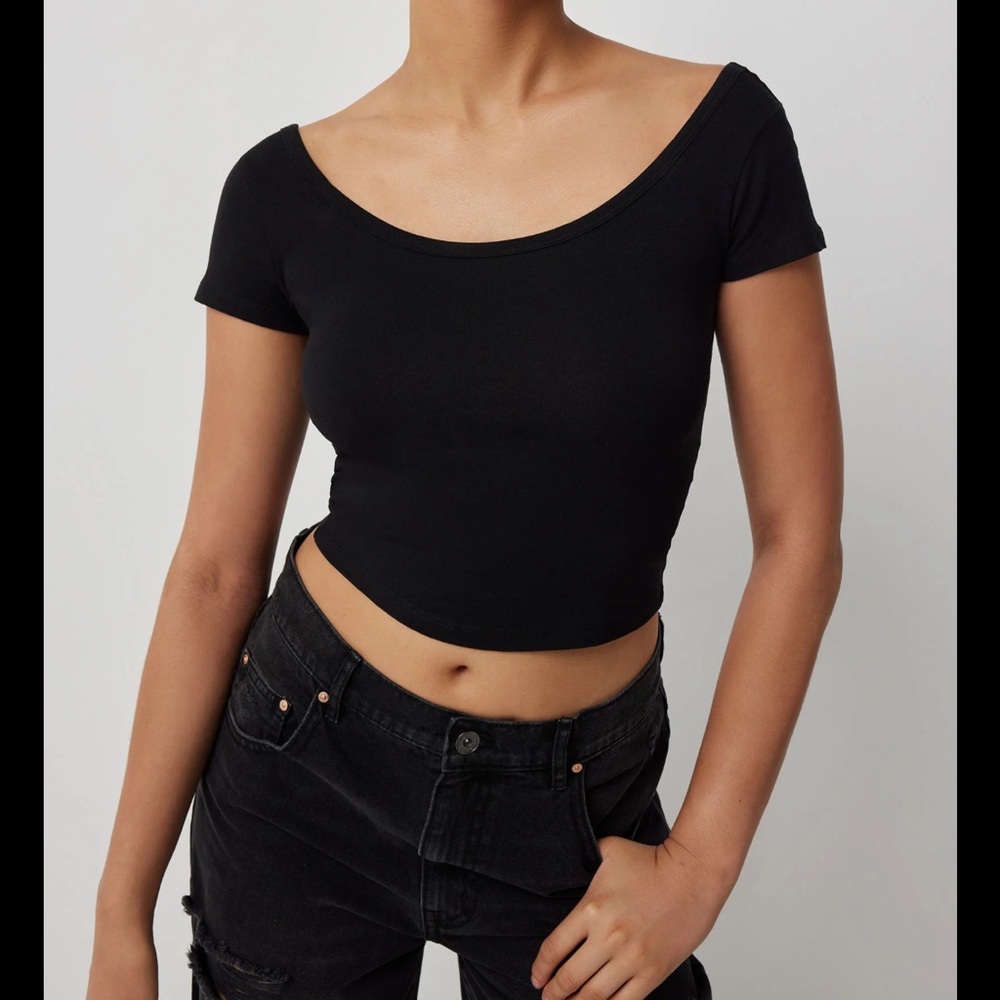 Crop Crew Neck Top from Garage